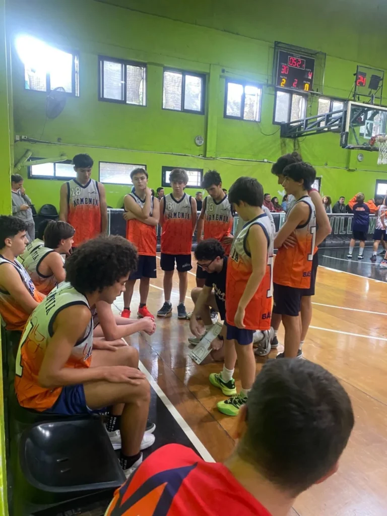Instagram post from armenia_basquet. This post is in position 8.